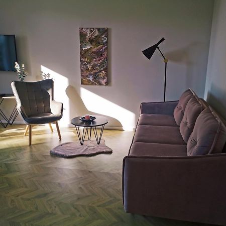 Cosy Old Town Apartment Klaipėda Exterior foto