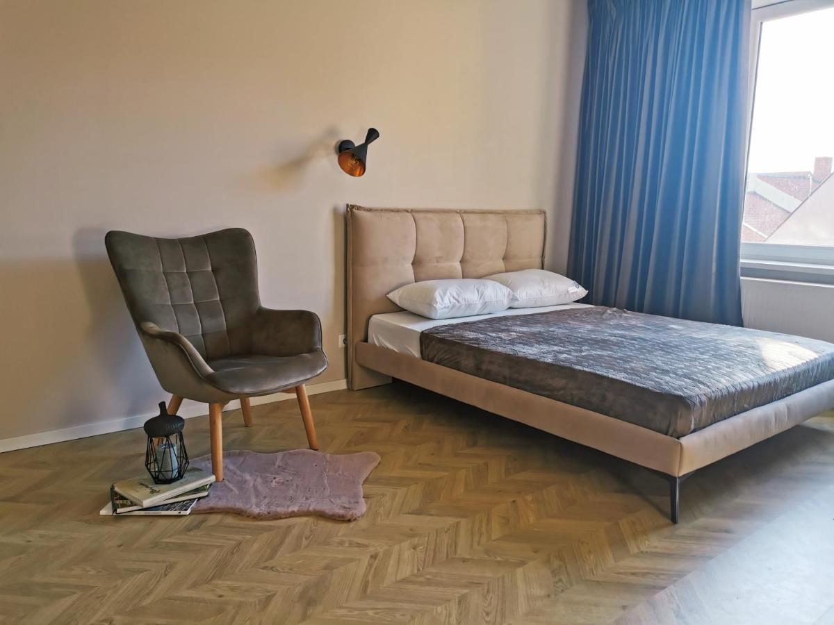 Cosy Old Town Apartment Klaipėda Exterior foto