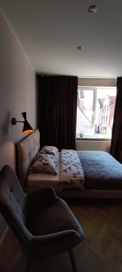 Cosy Old Town Apartment Klaipėda Exterior foto