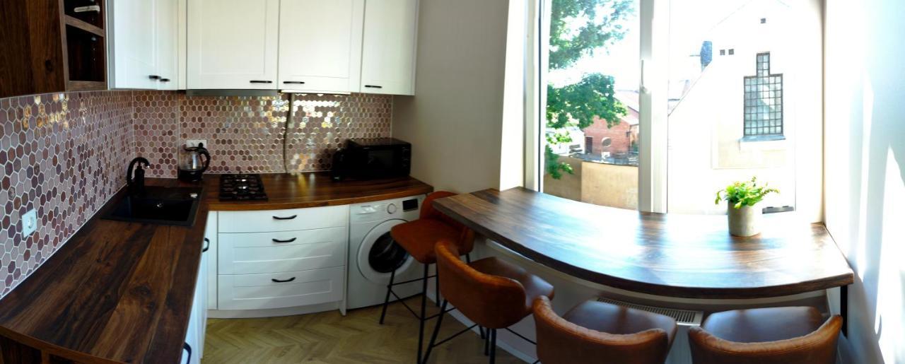 Cosy Old Town Apartment Klaipėda Exterior foto
